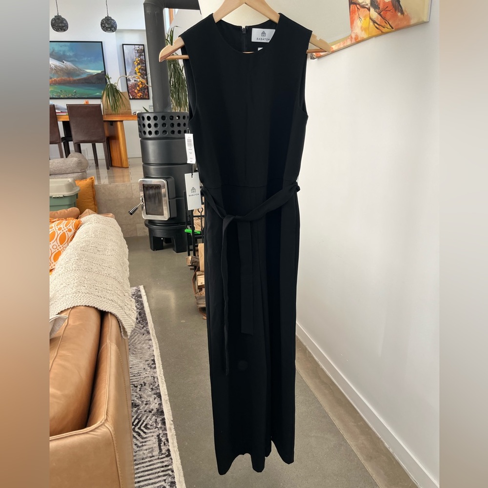 NWT Aritzia Babaton Office Jumpsuit - Picture 2 of 5